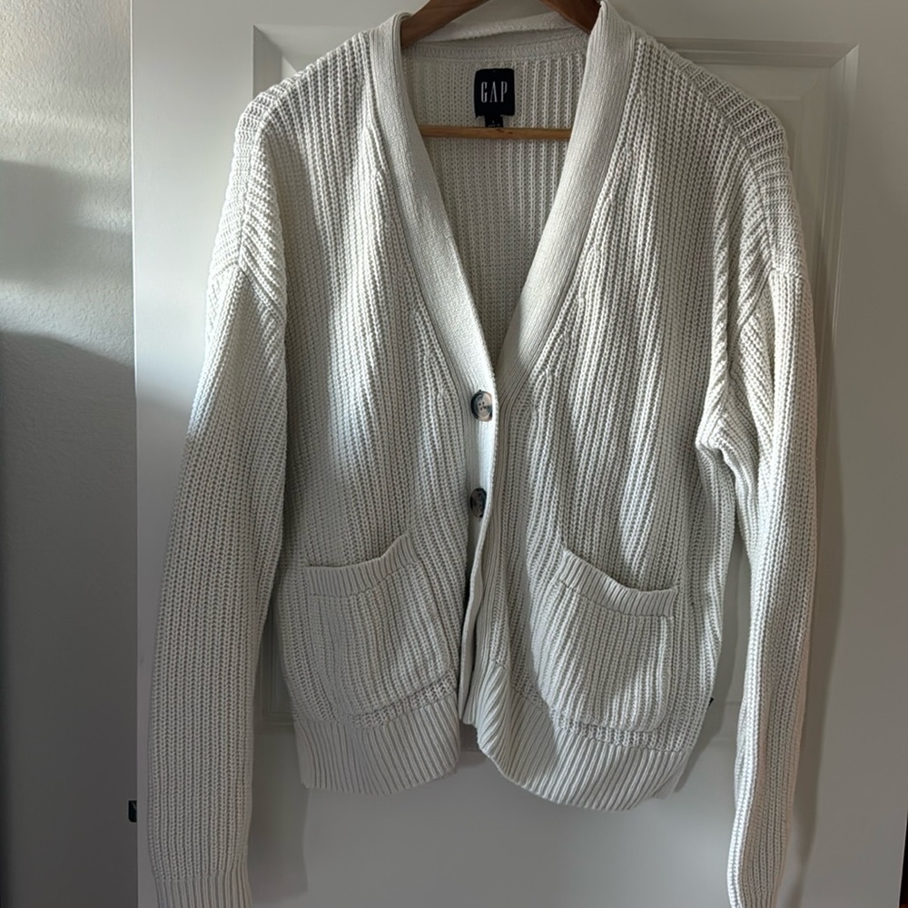 Large Off White Gap Knit Sweater